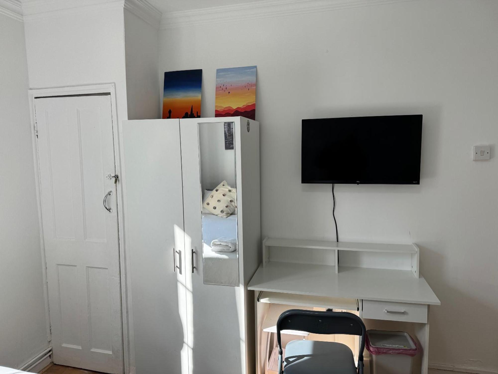 Budget Grey House London Bagian luar foto